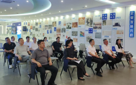 浦江縣委常委、組織部部長王甲元一行蒞臨杭機股份開展調研